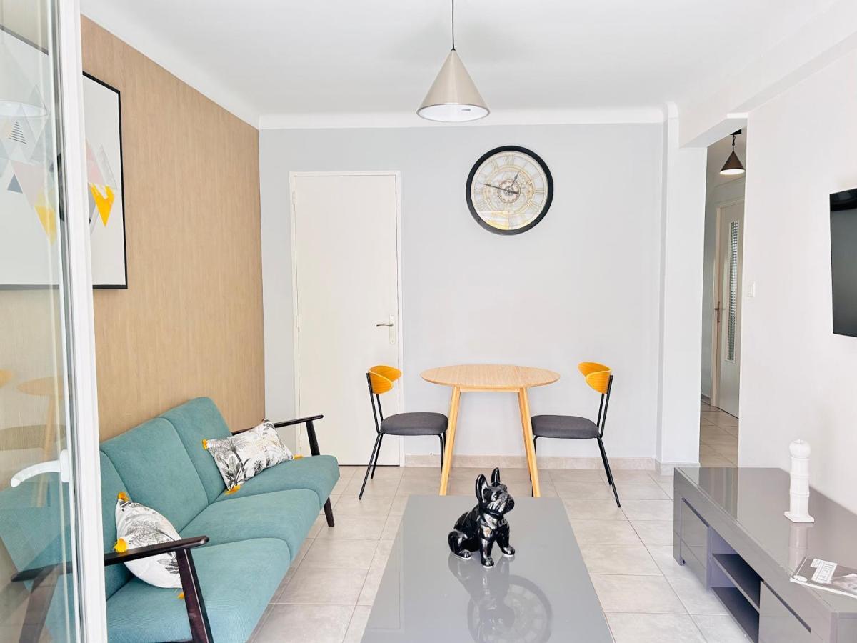 2 Bedroom Luxury Flat With Balcony Cannes Center المظهر الخارجي الصورة